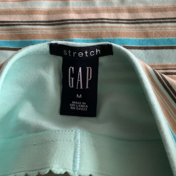 LAST CHANCE - Summer Bundle tank tops Gap & American Eagle SALE - Picture 5 of 5